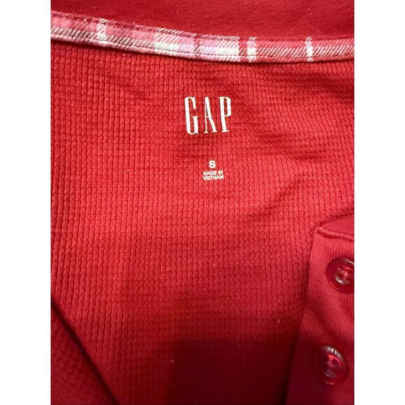 Gap henley top Red size Small waffle knit Long Sleeve Classic - Picture 6 of 9
